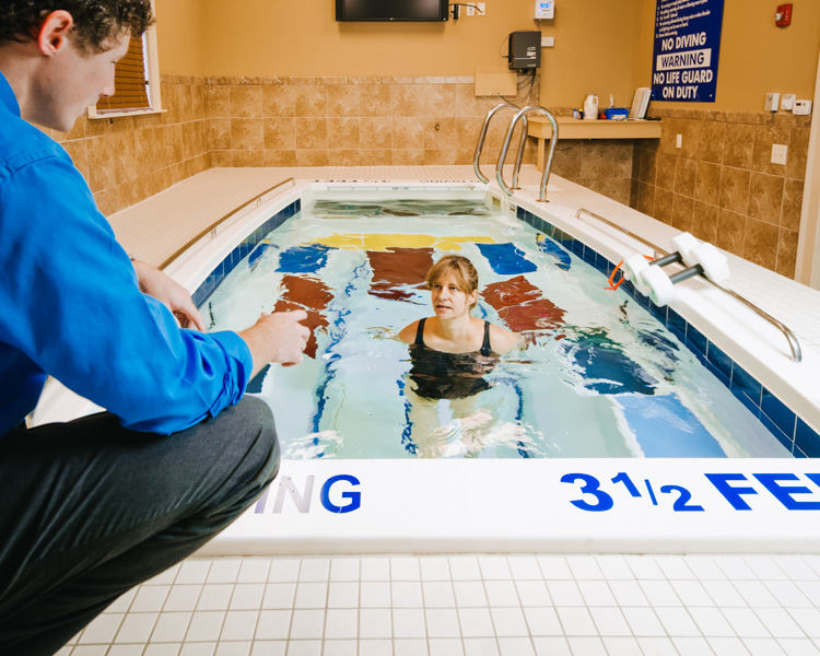 How Does Aquatic Therapy Work?